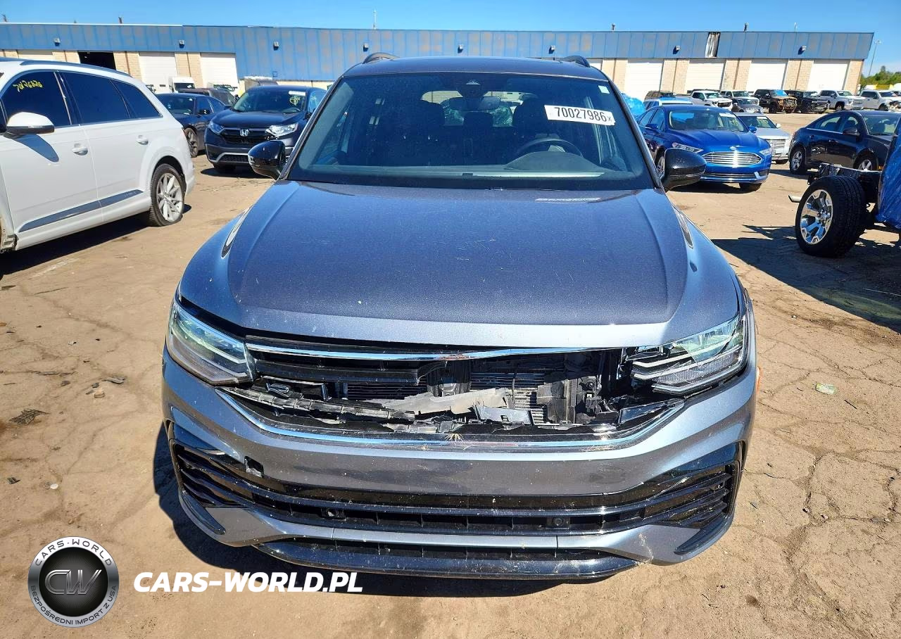 2022 Volkswagen Tiguan Se R-Line Black VIN:3VV8B7AX1NM054981 - 5