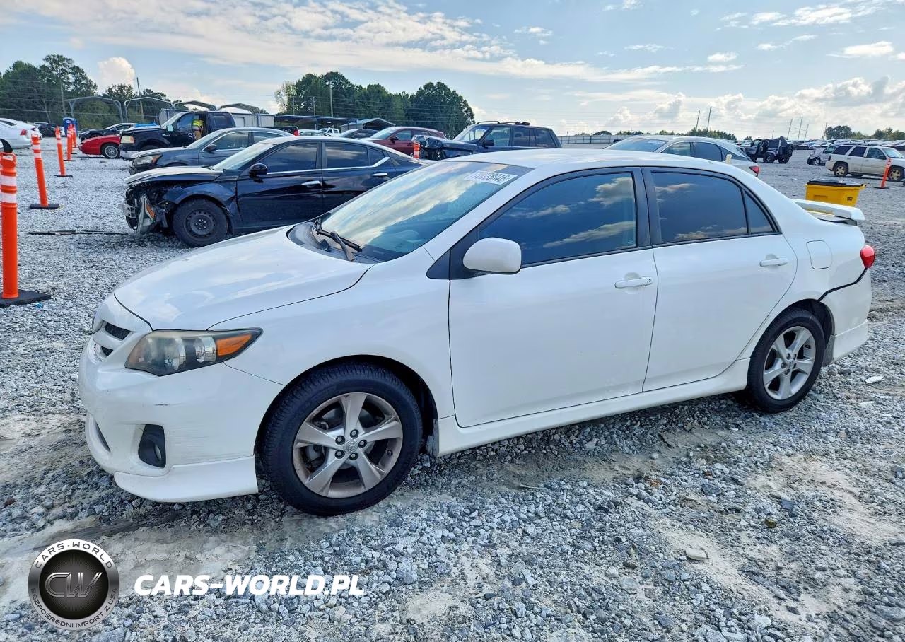 2013 Toyota Corolla S – zdjęcie 1 z 12