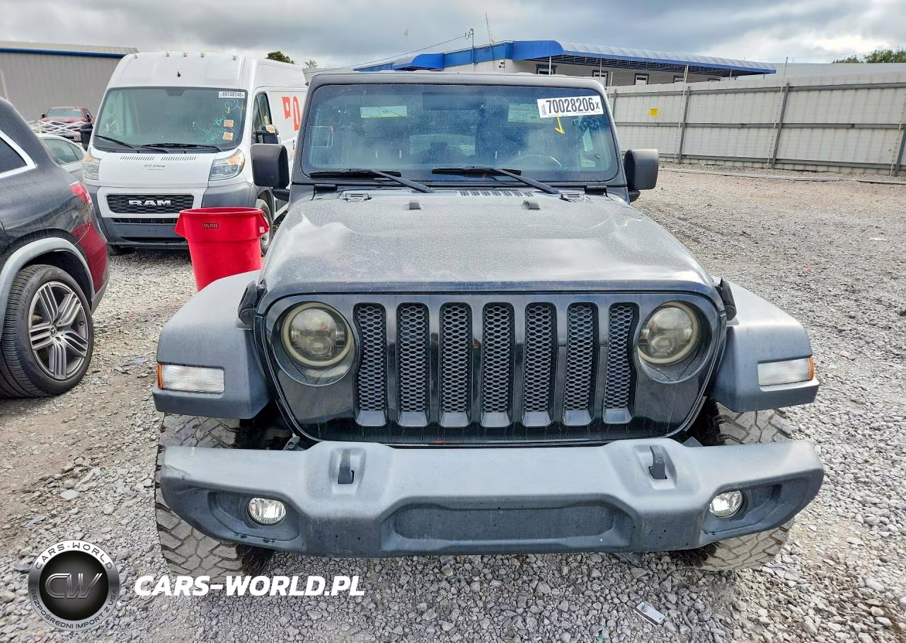 2020 Jeep Wrangler Unlimited Sport VIN:1C4HJXDN5LW257560 - 5