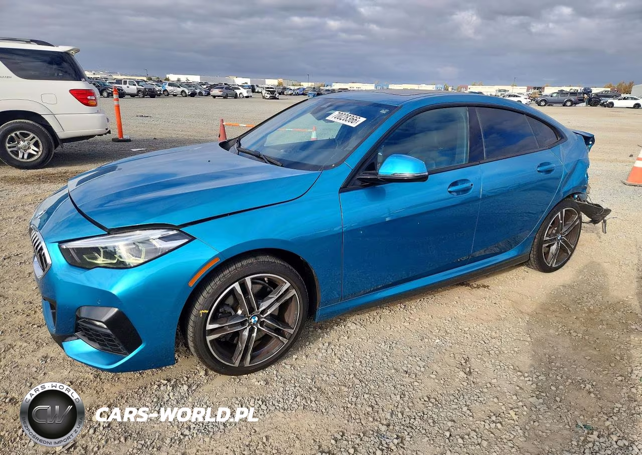 2022 BMW 228I