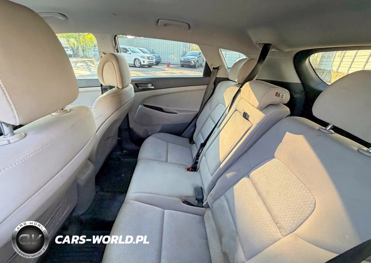 2016 Hyundai Tucson Sport VIN:KM8J3CA27GU127355 - 6