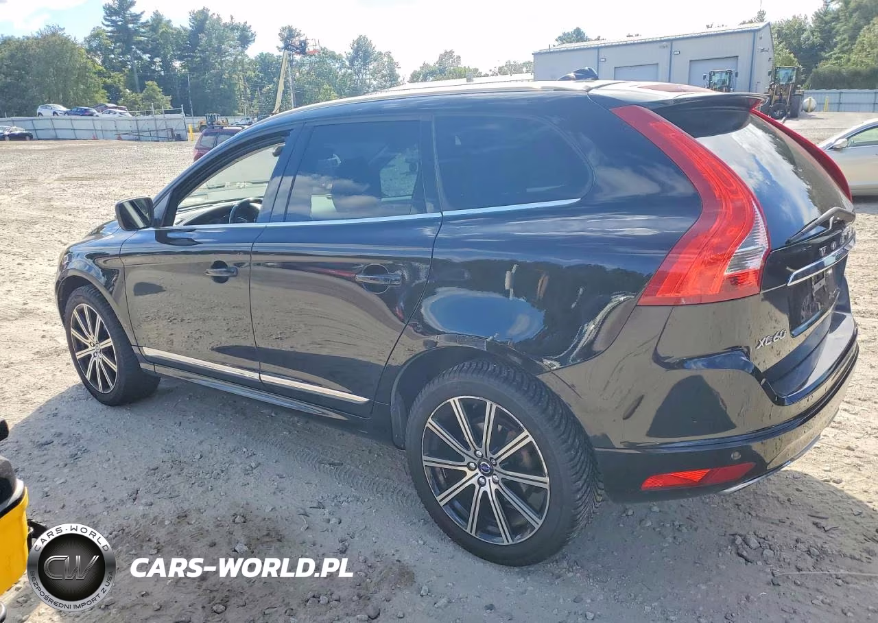 2016 Volvo Xc60 T5 Premier VIN:YV4612RK8G2826369 - 2
