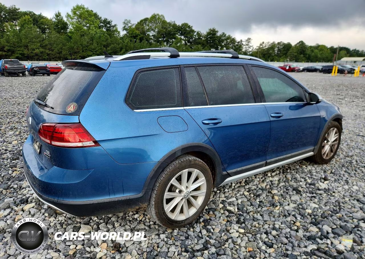 2018 Volkswagen Golf Alltrack S VIN:3VWH17AU9JM762474 - 3