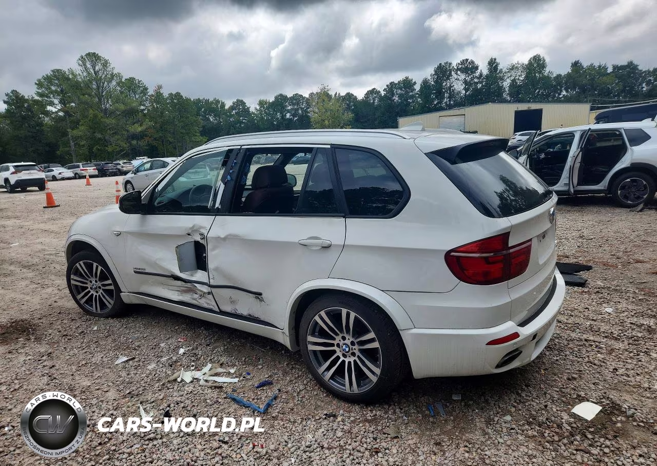 2013 BMW X5 xDrive50I VIN:5UXZV8C52D0C16373 - 2