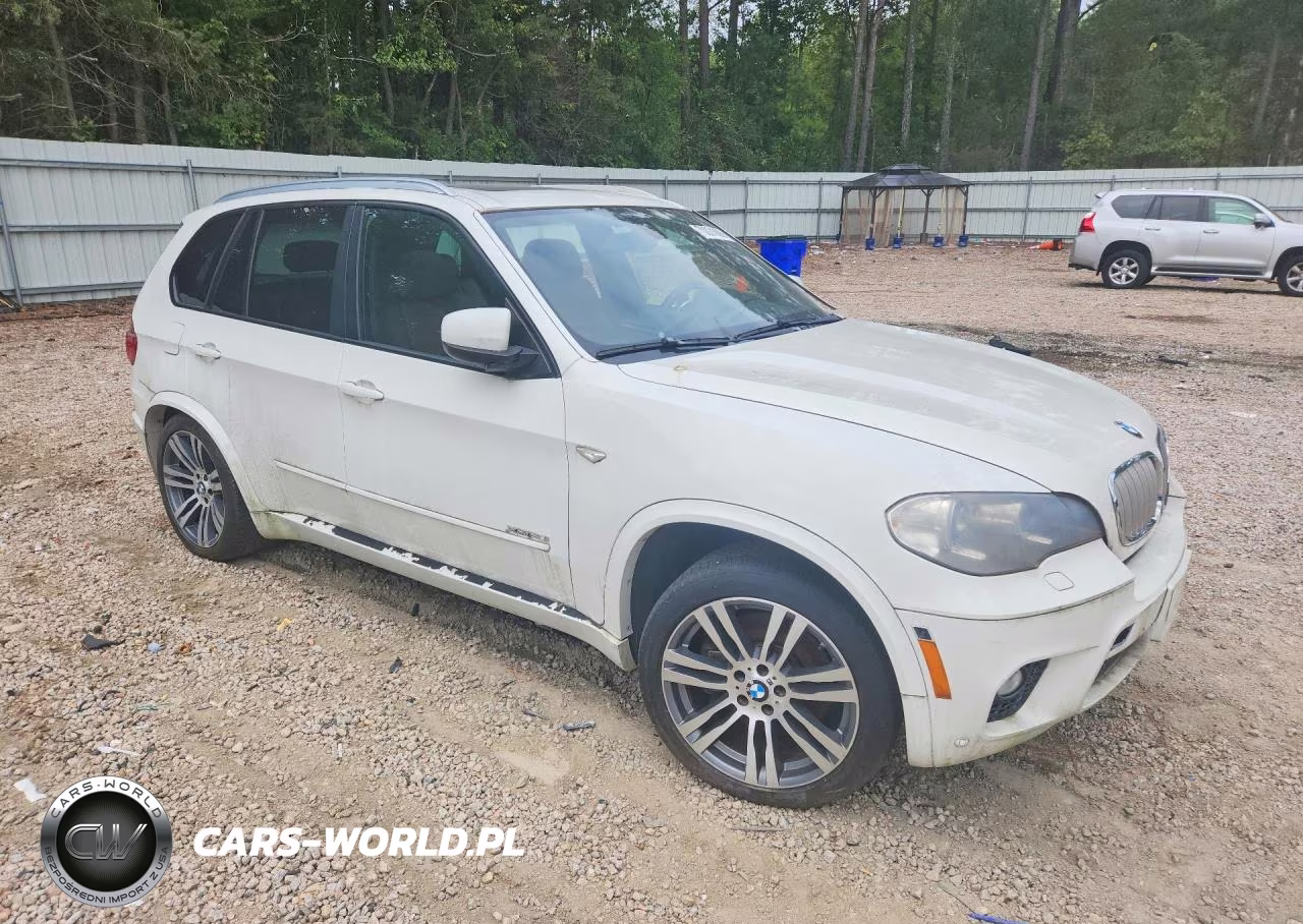 2013 BMW X5 xDrive50I VIN:5UXZV8C52D0C16373 - 4