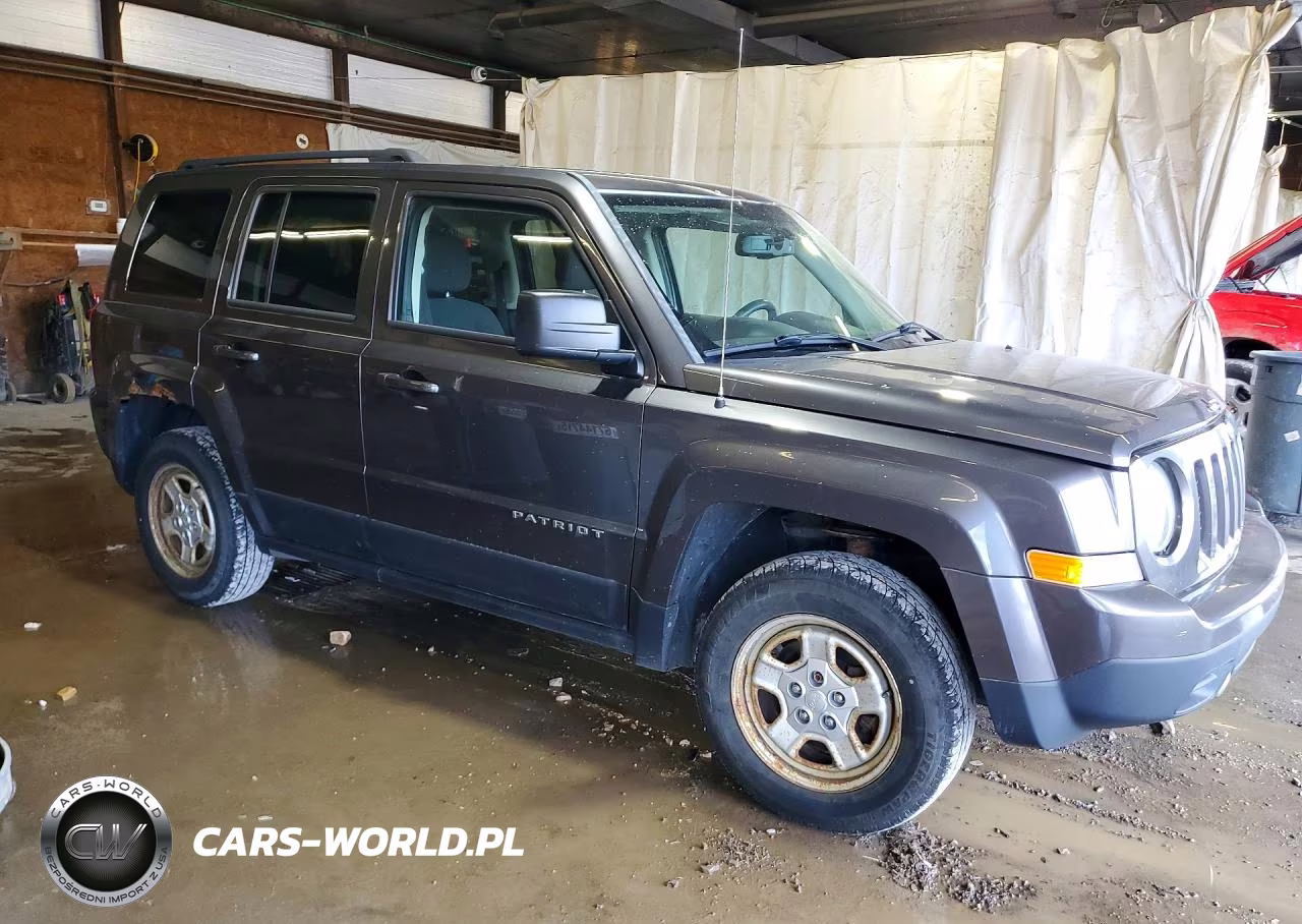2016 Jeep Patriot Sport VIN:1C4NJRBB3GD653348 - 4
