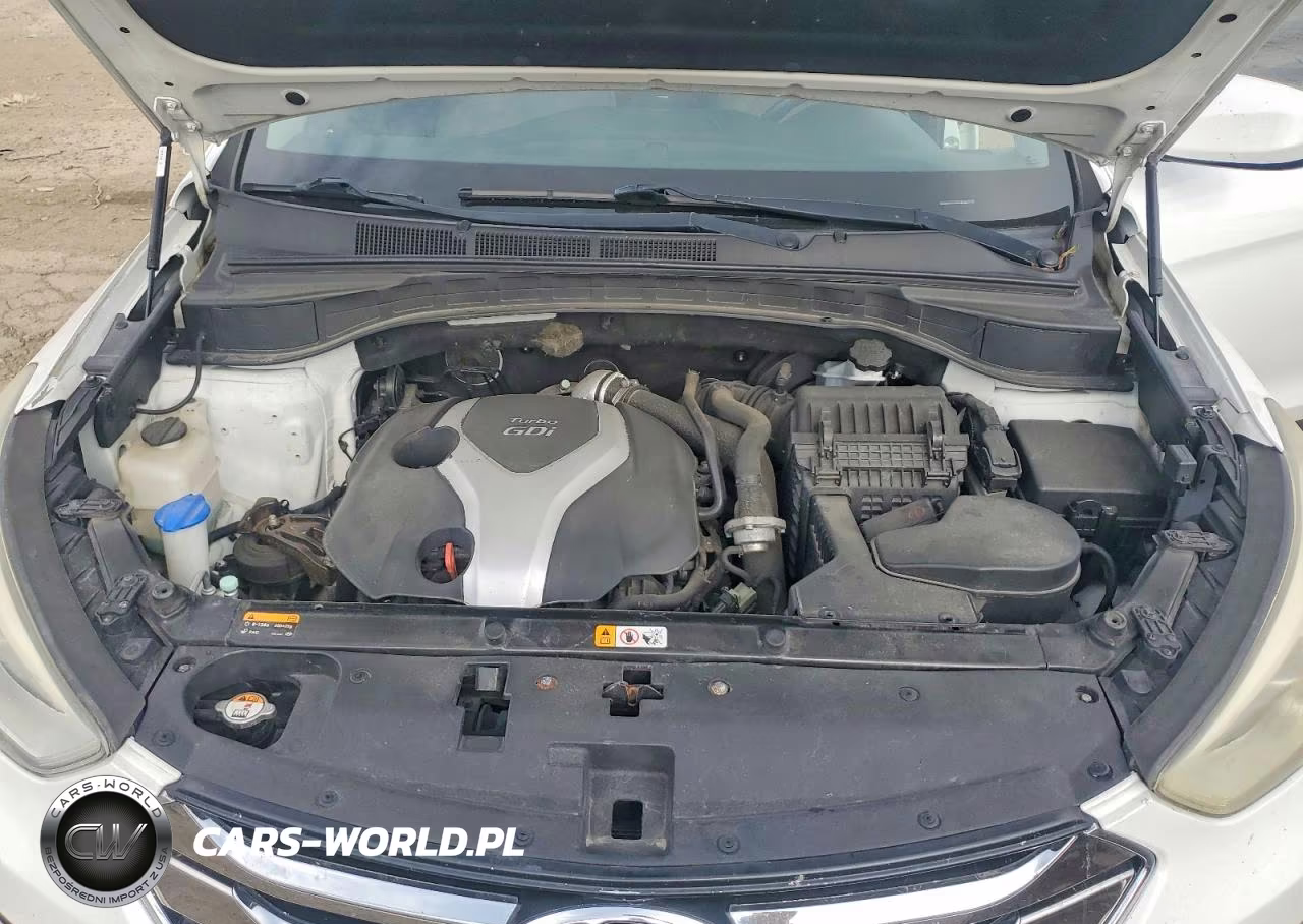 2013 Hyundai Santa Fe Sport 2.0T VIN:5XYZU3LA4DG070795 - 12