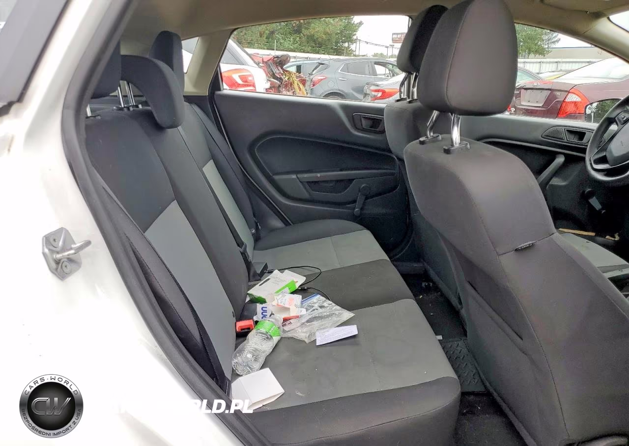 2018 Ford Fiesta S VIN:3FADP4TJXJM128954 - 10