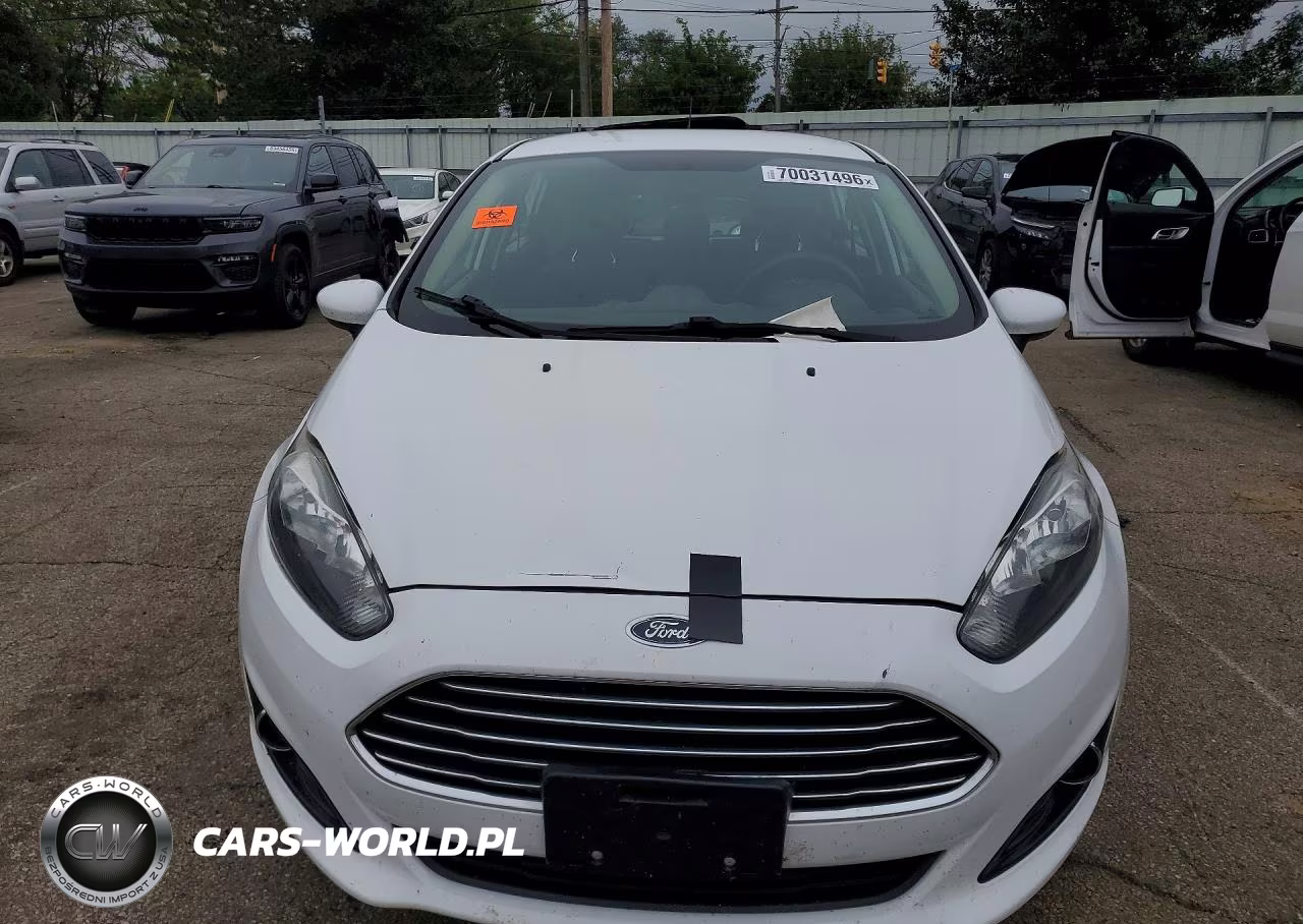 2018 Ford Fiesta S VIN:3FADP4TJXJM128954 - 5