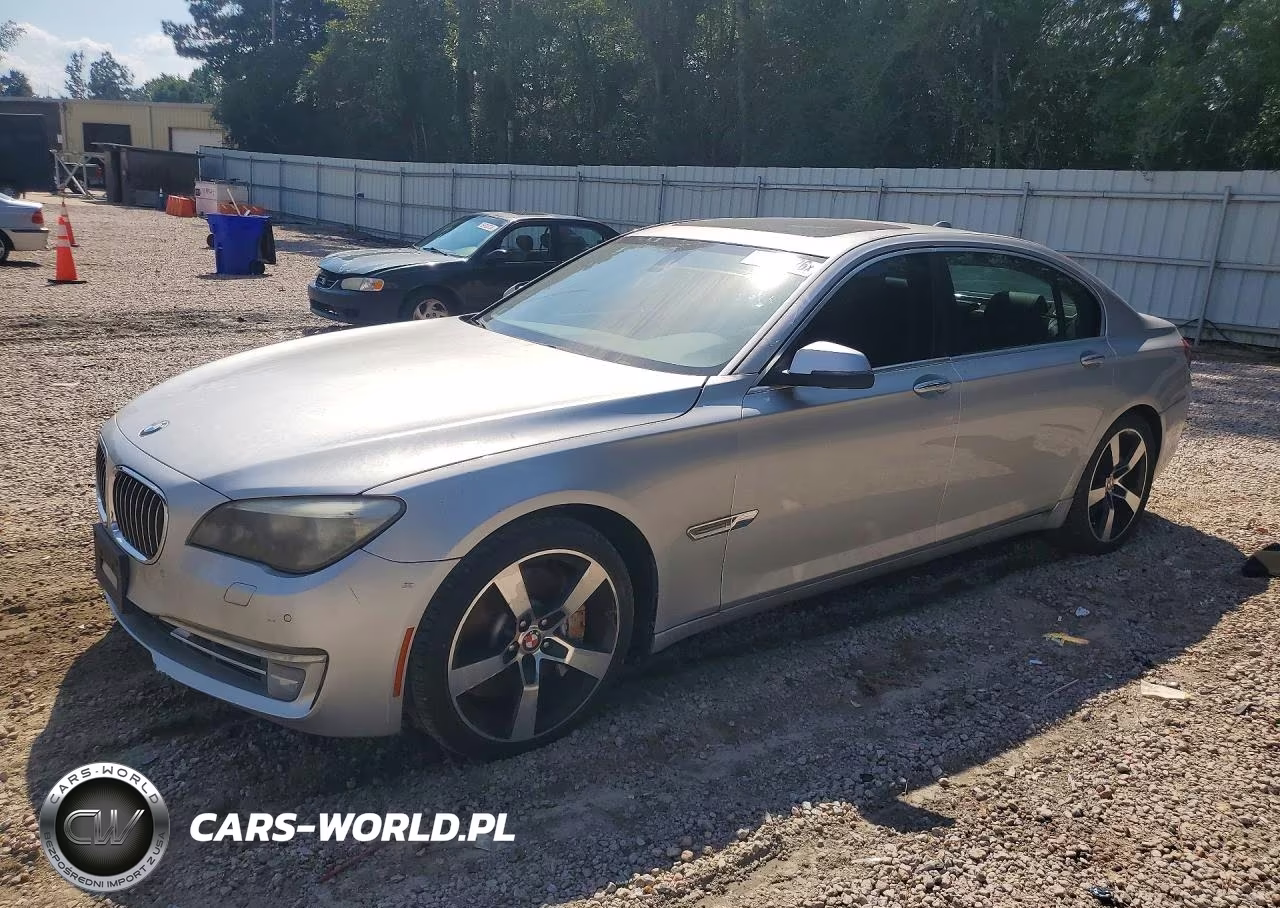 2013 BMW 750 Lxi