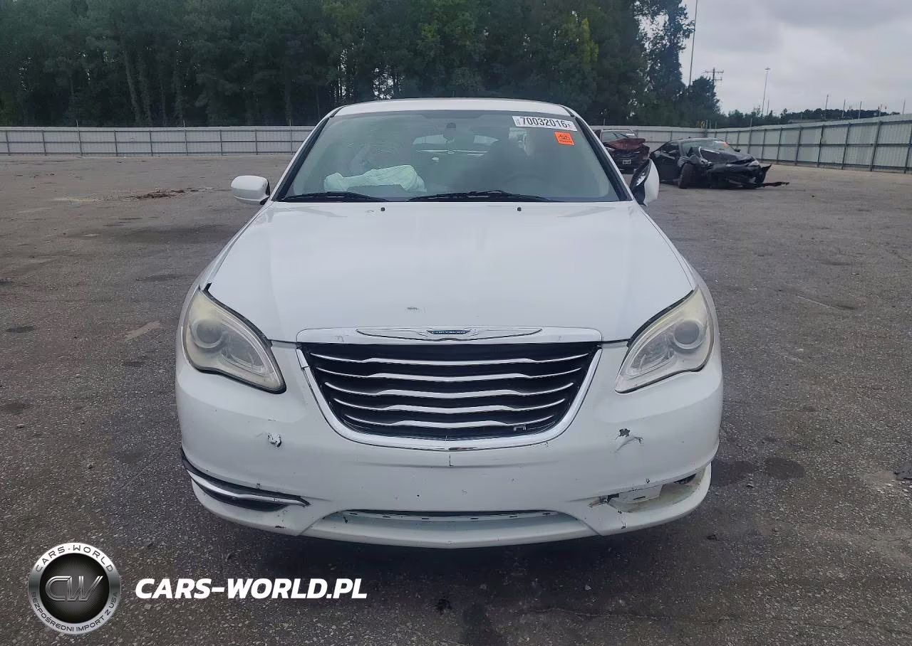 2013 Chrysler 200 Touring VIN:1C3CCBBB6DN546510 - 5