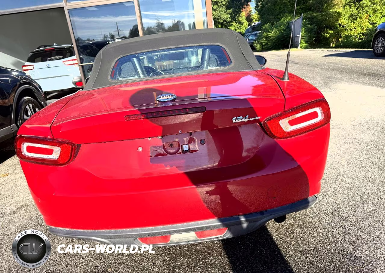 2017 Fiat 124 Spider Classica VIN:JC1NFAEK9H0122868 - 5