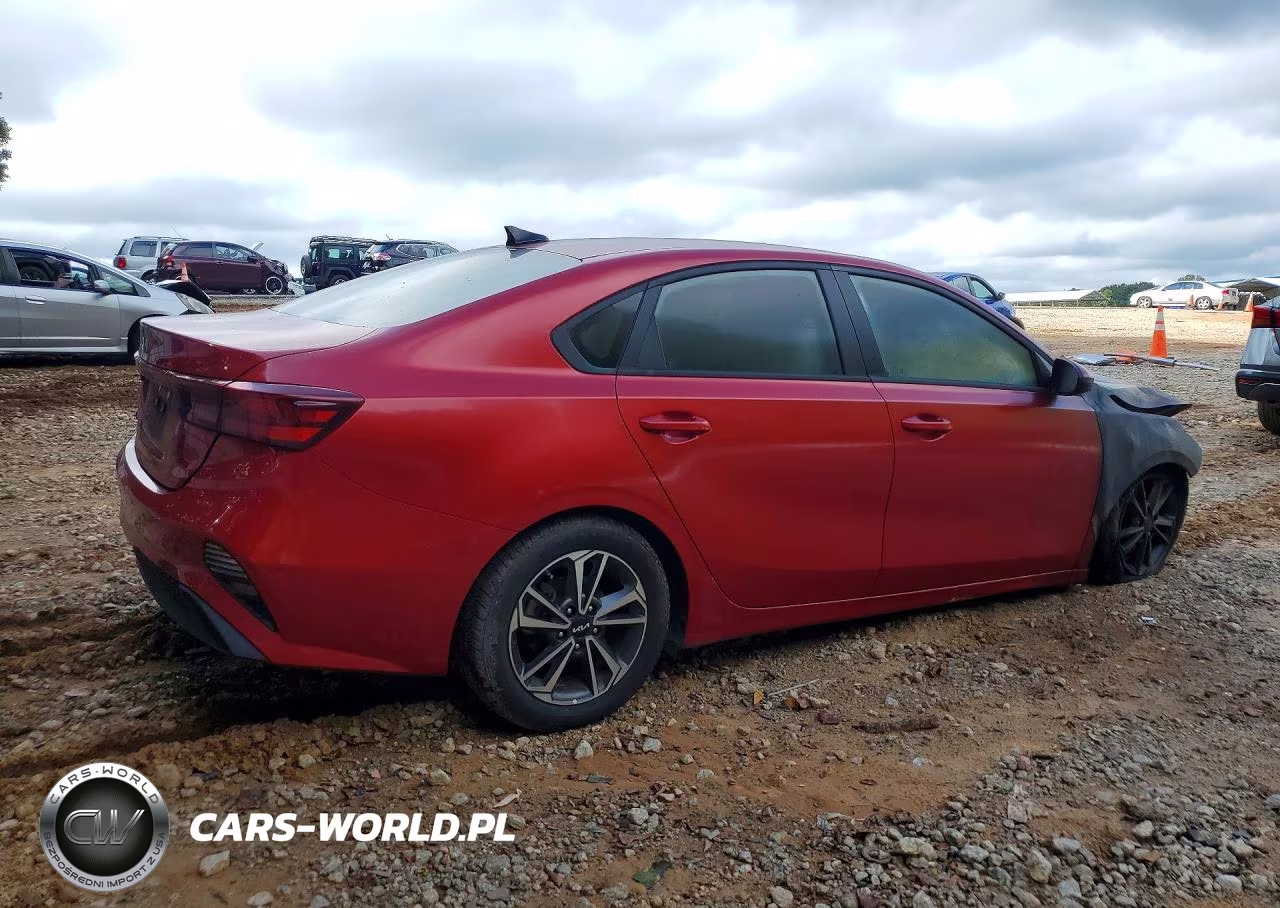 2024 Kia Forte Lxs VIN:3KPF24AD0RE708878 - 3