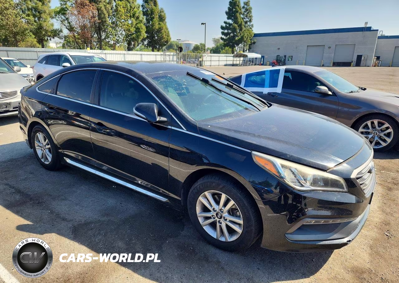 2017 Hyundai Sonata Sport VIN:5NPE34AF4HH470019 - 4