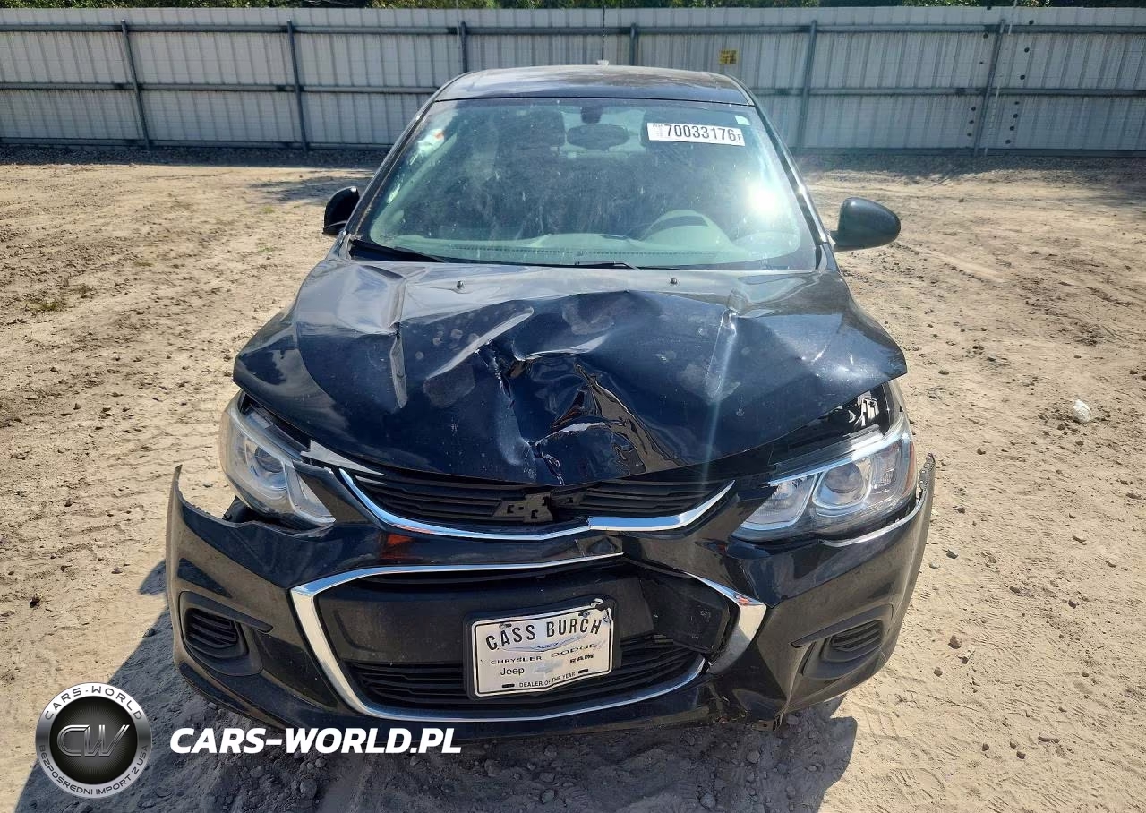 2019 Chevrolet Sonic Lt VIN:1G1JD5SB8K4110674 - 5
