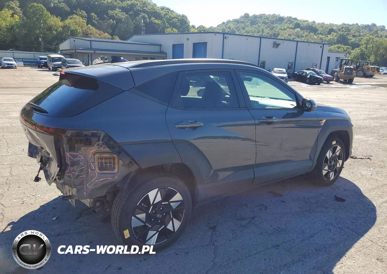2025 Hyundai Kona Sel VIN:KM8HBCAB0SU191313 - 3