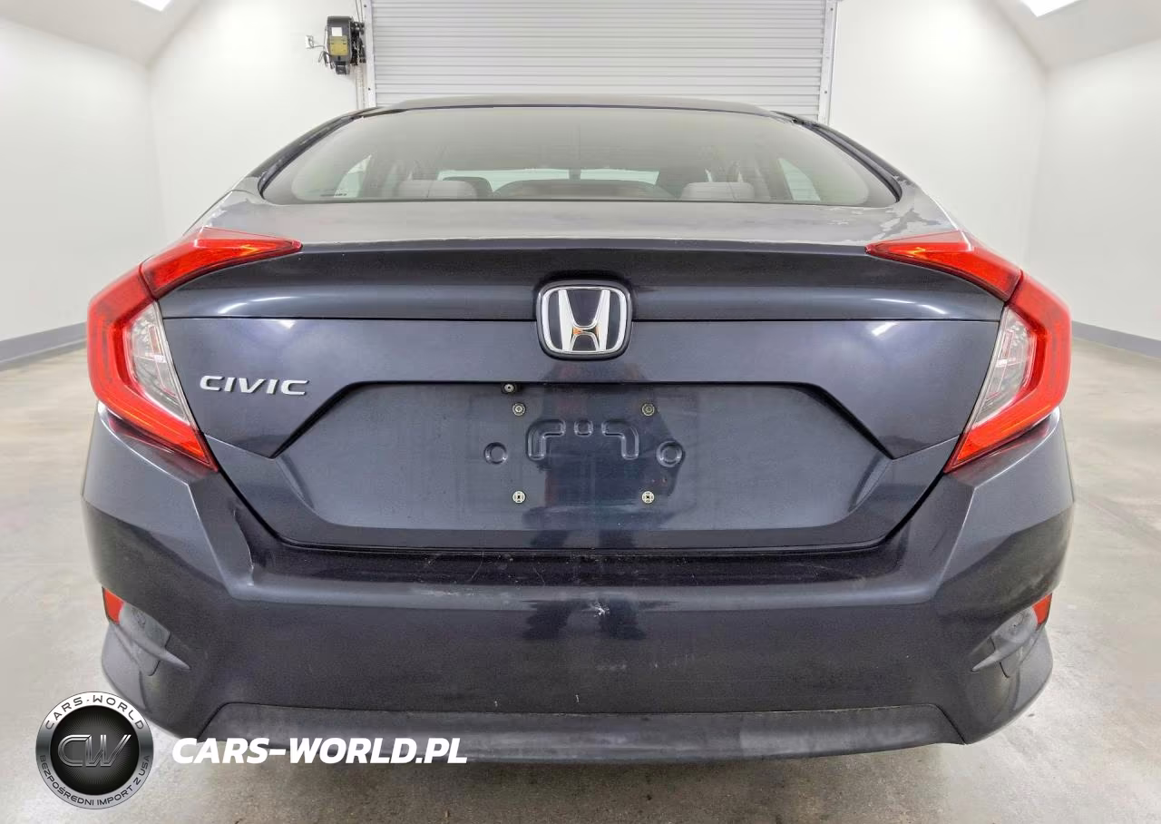 2017 Honda Civic Lx VIN:2HGFC2F5XHH547818 - 6