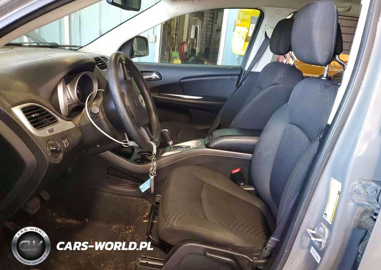 2019 Dodge Journey Se VIN:3C4PDCBB2KT871331 - 7