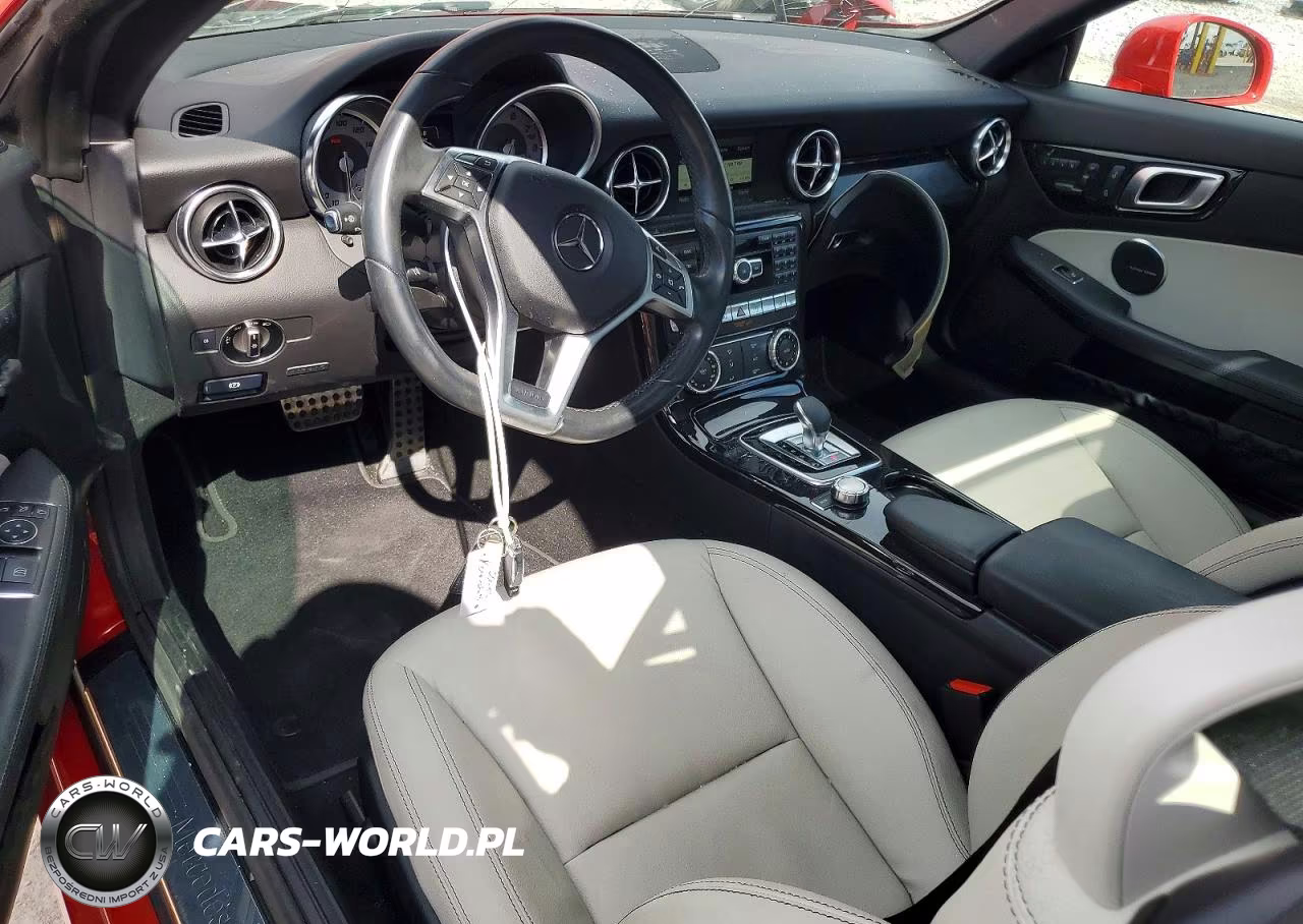 2016 Mercedes-Benz Slk 300 VIN:WDDPK3JA7GF121347 - 8