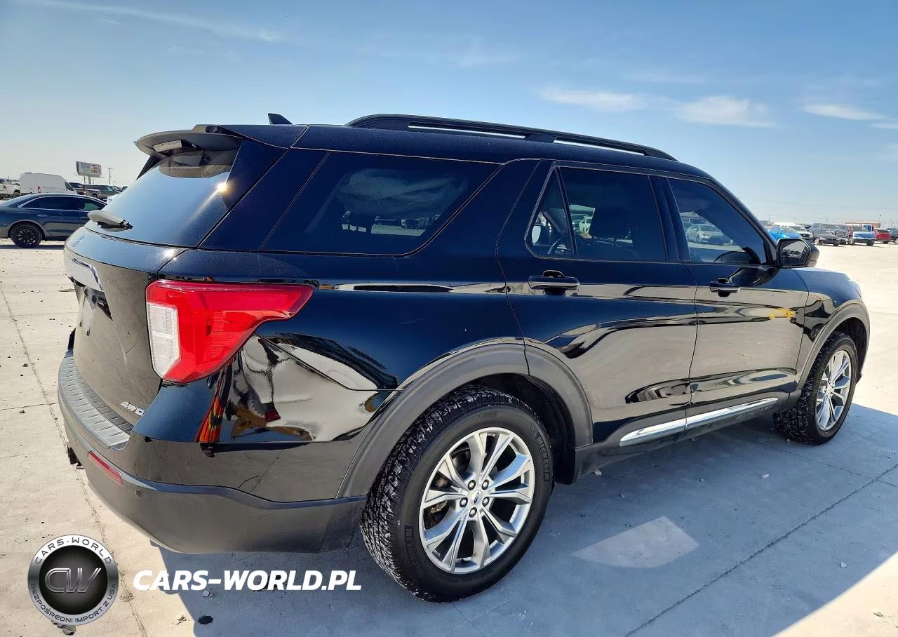 2022 Ford Explorer Xlt VIN:1FMSK8DH7NGA12576 - 3