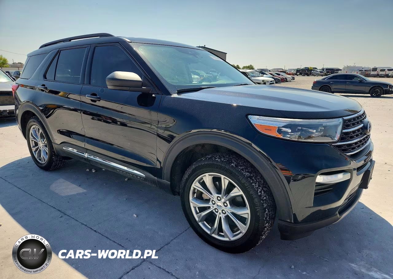2022 Ford Explorer Xlt VIN:1FMSK8DH7NGA12576 - 4
