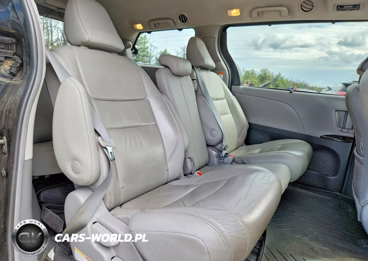 2018 Toyota Sienna Xle 8-Passenger VIN:5TDYZ3DC0JS962022 - 11