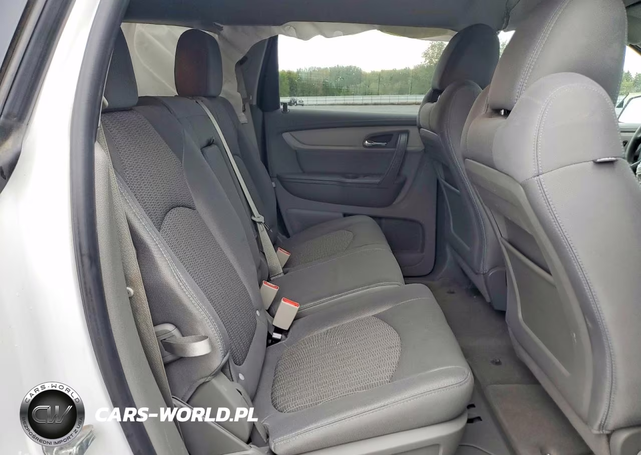 2017 Chevrolet Traverse Ls VIN:1GNKRFKD4HJ276261 - 11