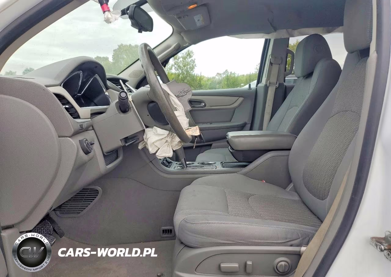 2017 Chevrolet Traverse Ls VIN:1GNKRFKD4HJ276261 - 7