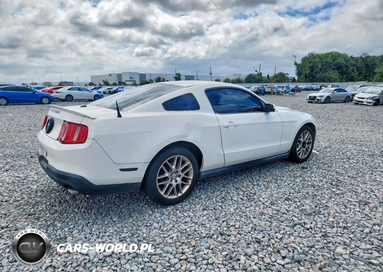 2012 Ford Mustang VIN:1ZVBP8AM4C5269157 - 3
