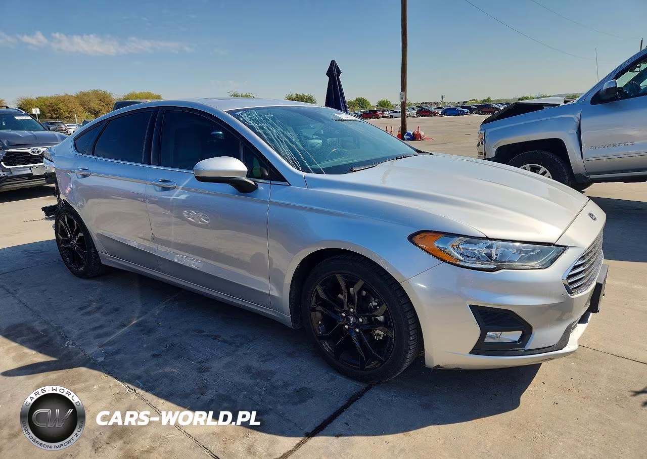 2019 Ford Fusion Se VIN:3FA6P0HD3KR169872 - 4