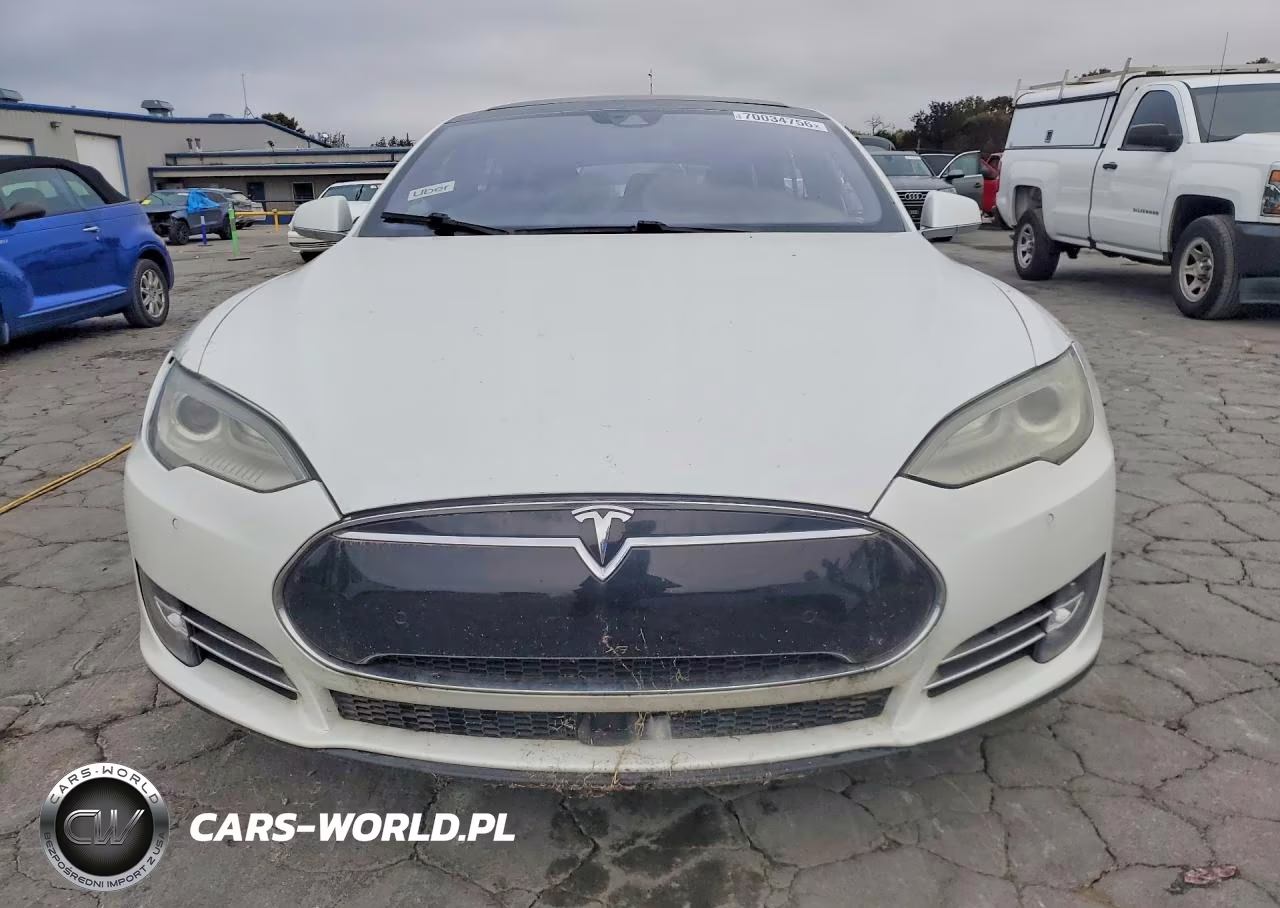 2016 Tesla Model S 70 VIN:5YJSA1E2XGF128909 - 5