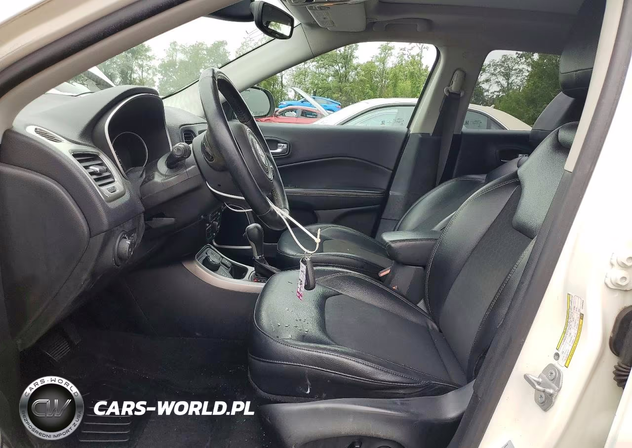 2017 Jeep Compass Latitude VIN:3C4NJDBB5HT692442 - 7