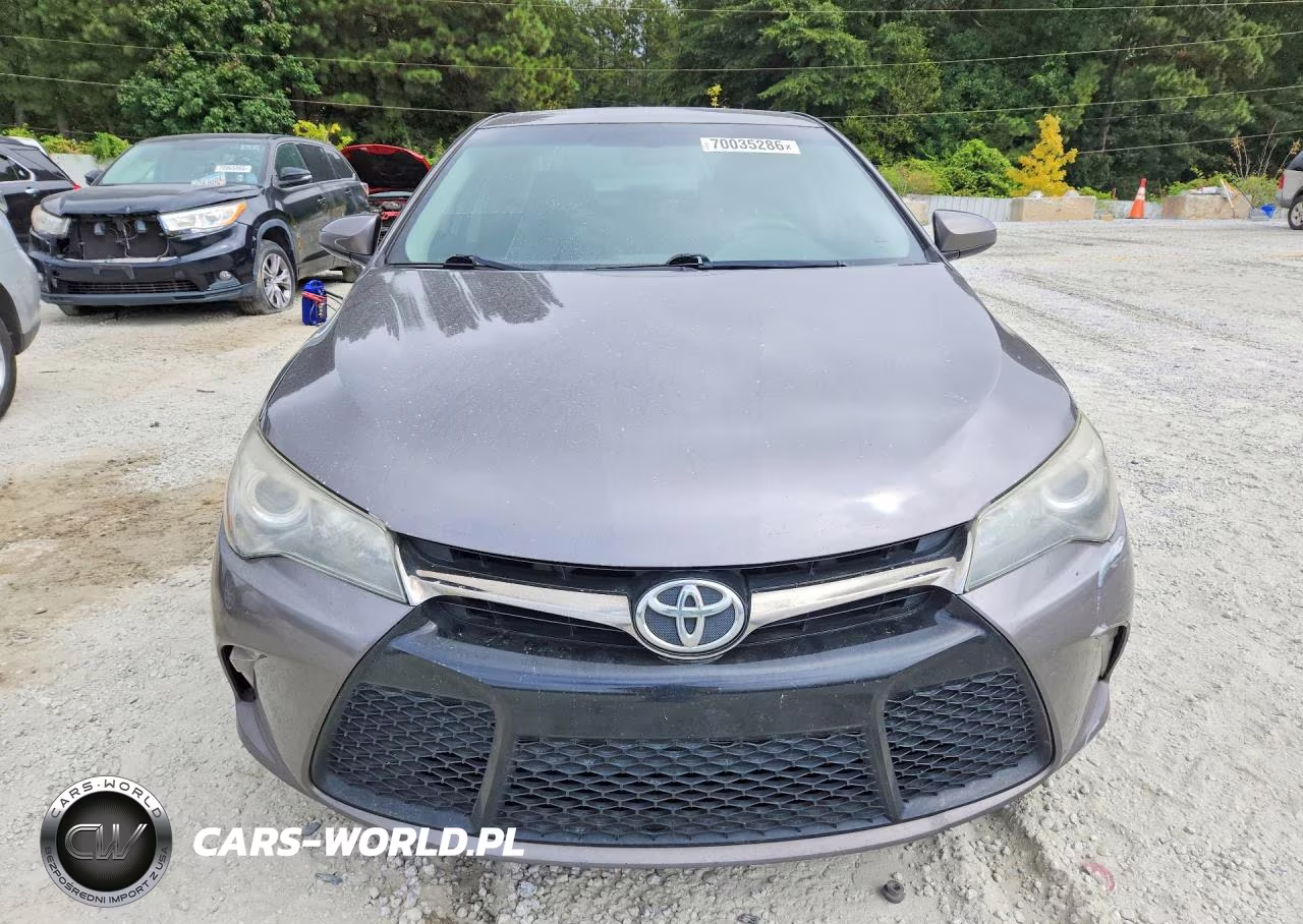 2017 Toyota Camry Se VIN:4T1BF1FK4HU664923 - 5
