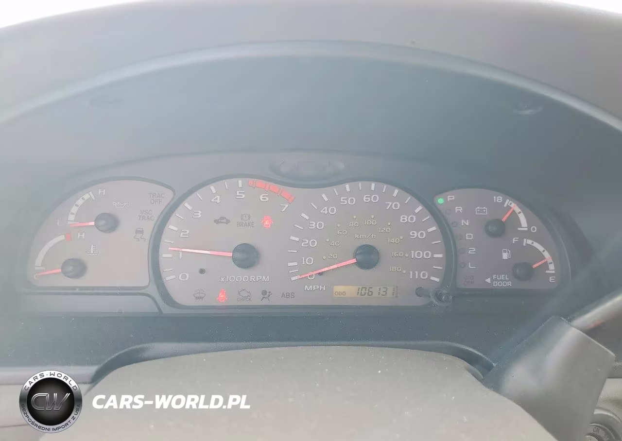 2003 Toyota Sequoia Limited VIN:5TDZT38AX3S203458 - 9