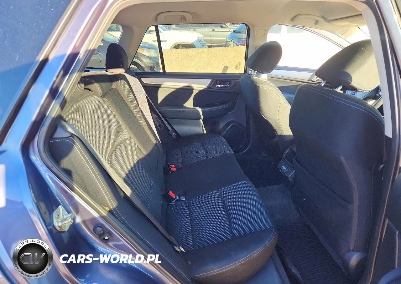 2018 Subaru Outback 2.5I Premium VIN:4S4BSAFC2J3393733 - 11