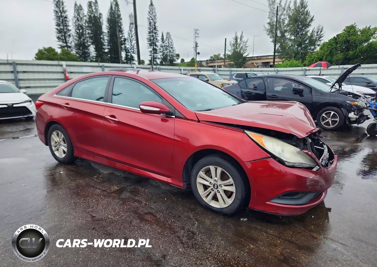 2014 Hyundai Sonata Gls VIN:5NPEB4AC3EH926287 - 4