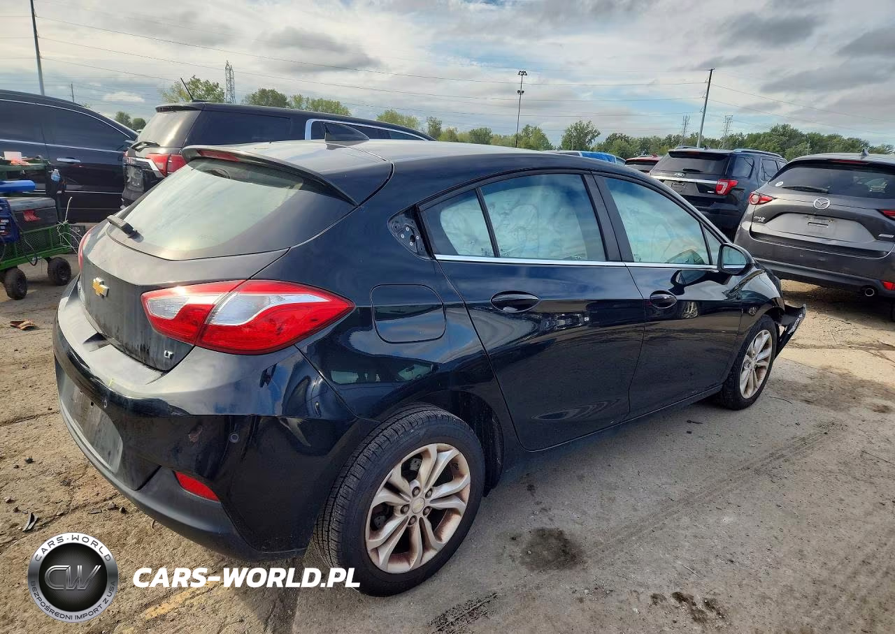 2019 Chevrolet Cruze Lt VIN:3G1BE6SM9KS573433 - 3