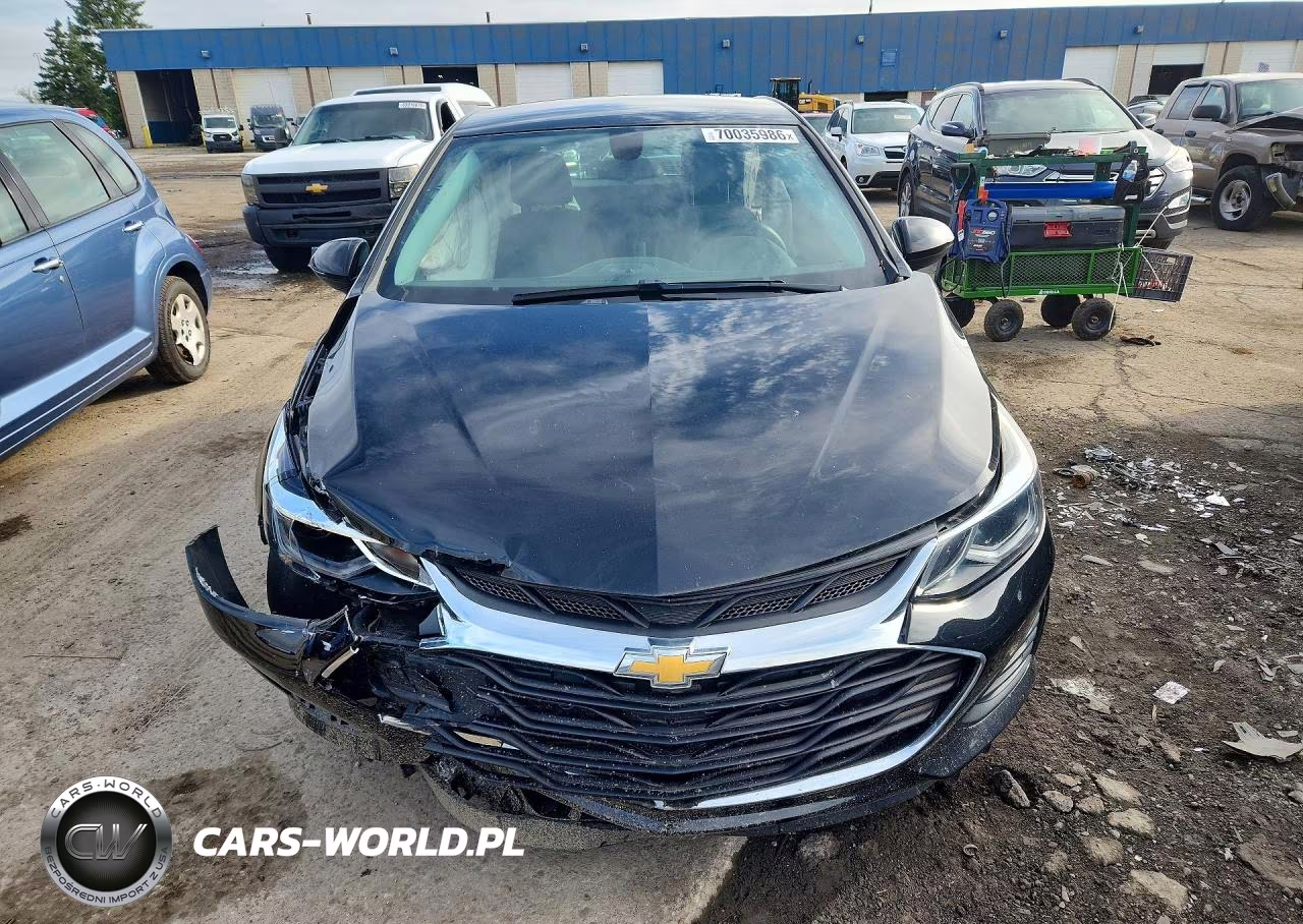 2019 Chevrolet Cruze Lt VIN:3G1BE6SM9KS573433 - 5