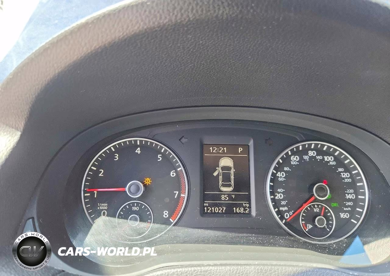 2015 Volkswagen Passat Se VIN:1VWBS7A31FC004793 - 9