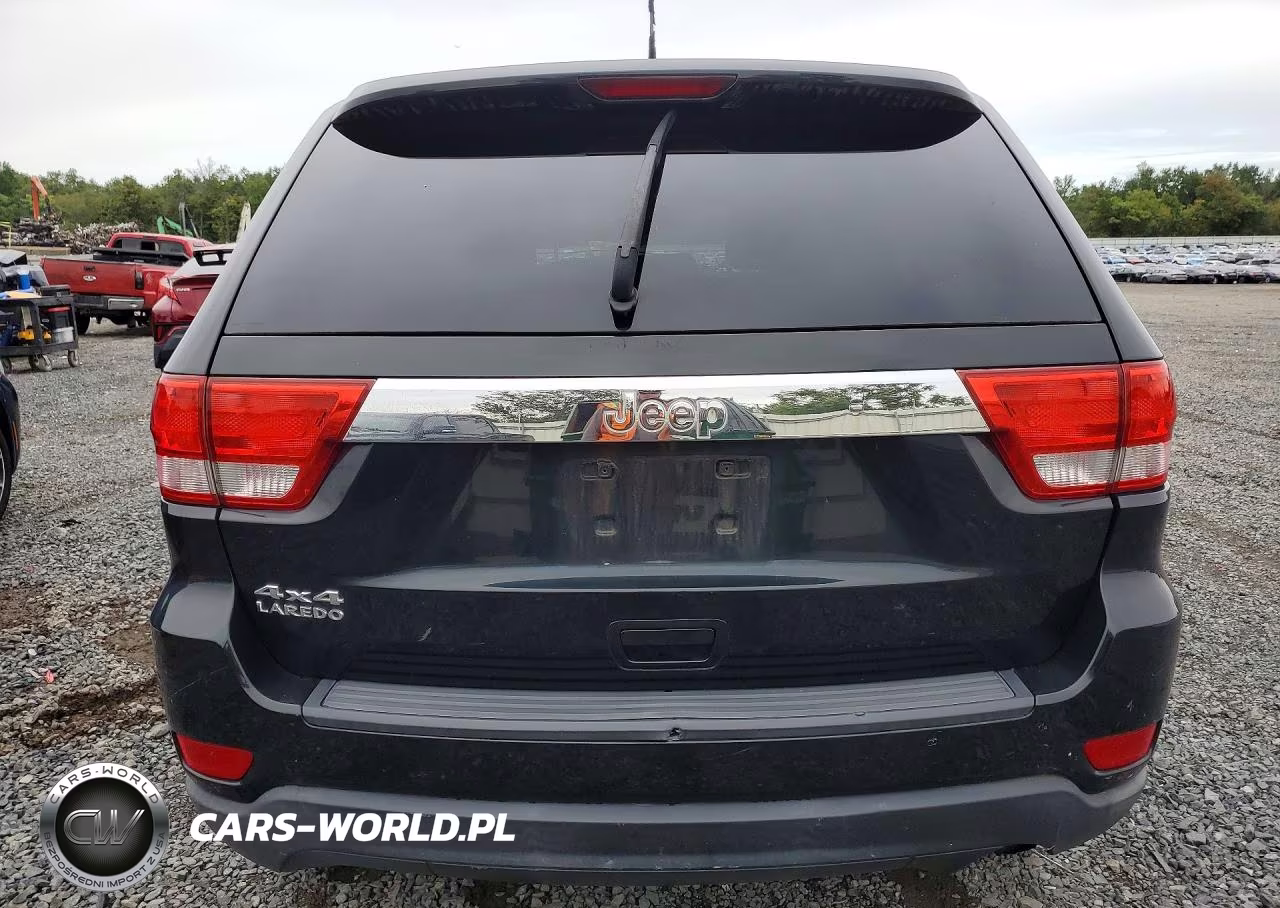 2012 Jeep Grand Cherokee Laredo VIN:1C4RJFAG4CC351760 - 6