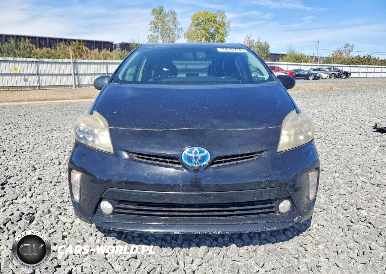 2012 Toyota Prius Five VIN:JTDKN3DU4C5482827 - 5