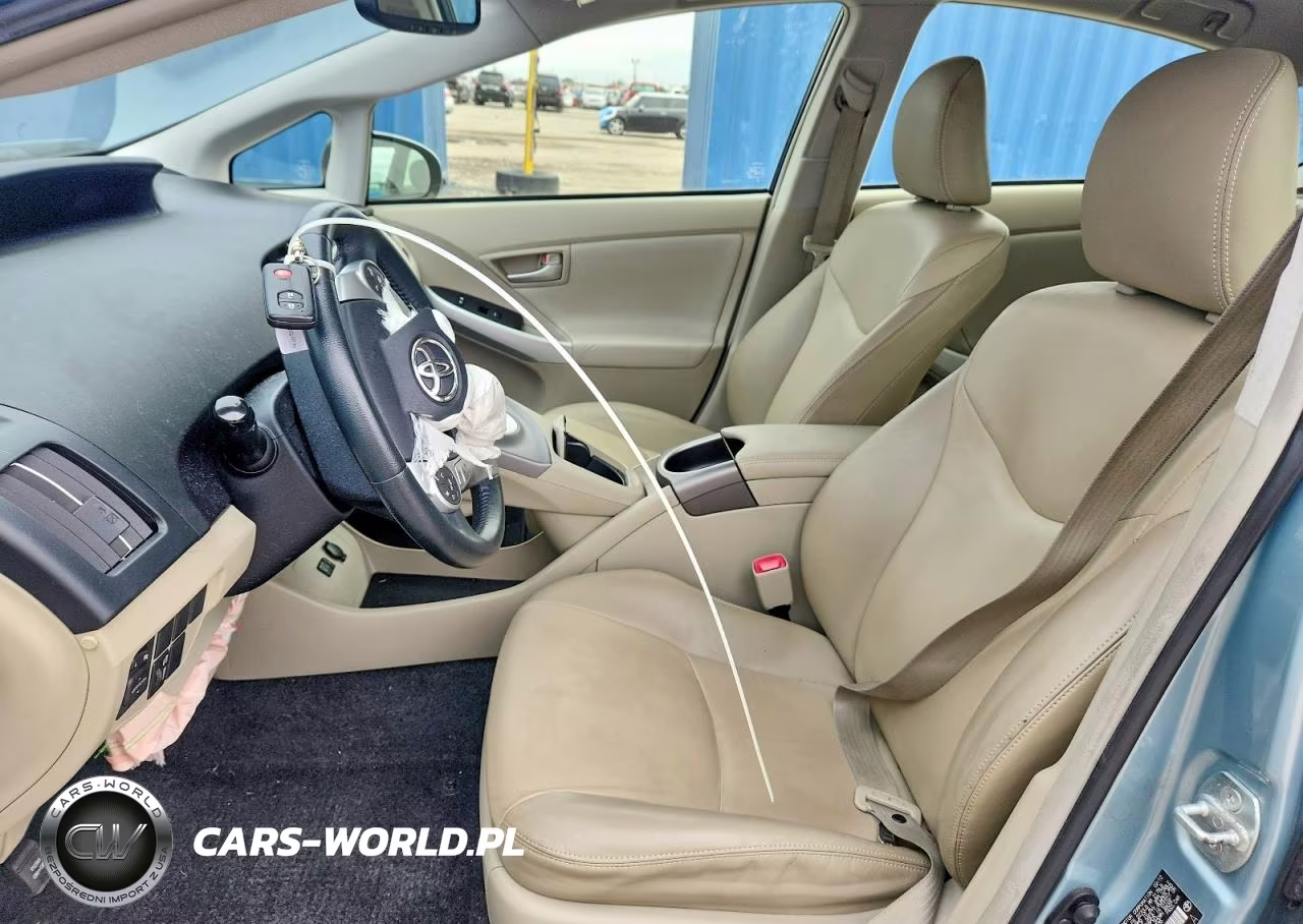 2012 Toyota Prius Four VIN:JTDKN3DU9C5410585 - 7