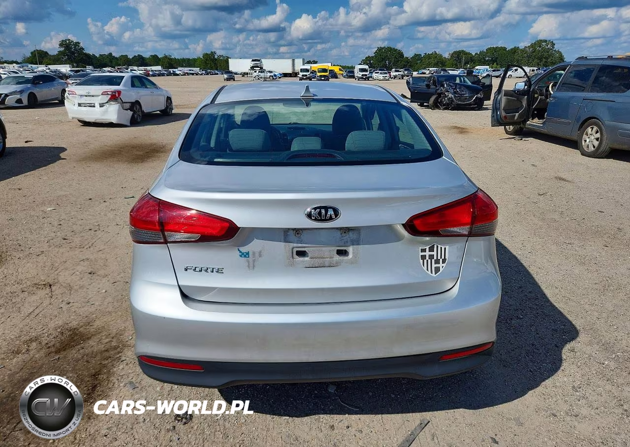 2017 Kia Forte Lx VIN:3KPFK4A77HE118878 - 6