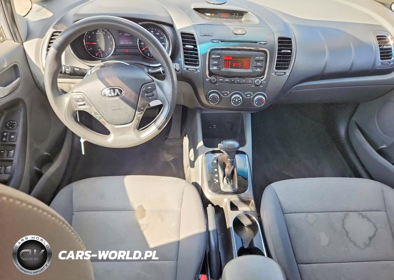 2017 Kia Forte Lx VIN:3KPFK4A77HE118878 - 8