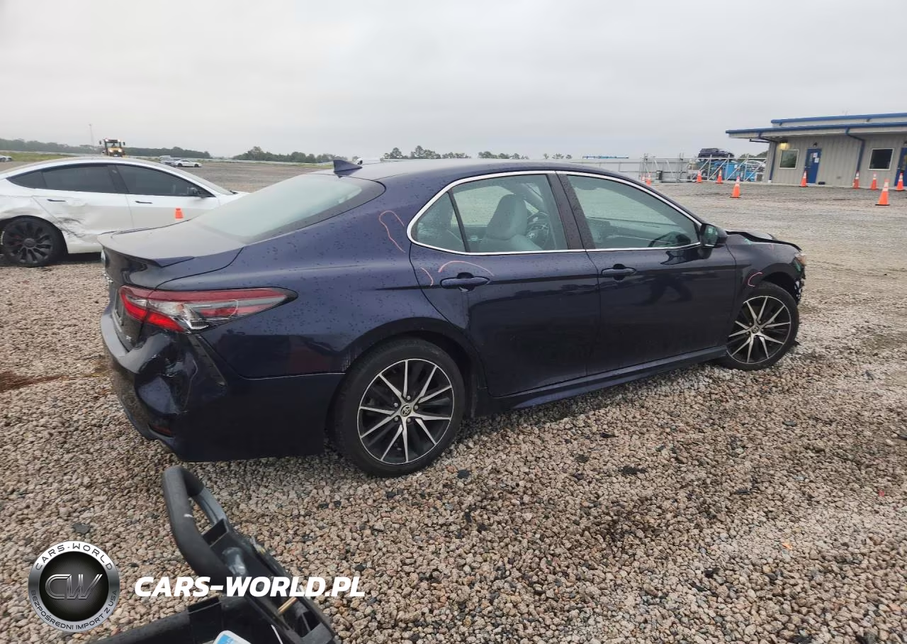 2021 Toyota Camry Se VIN:4T1G11AK5MU593981 - 3