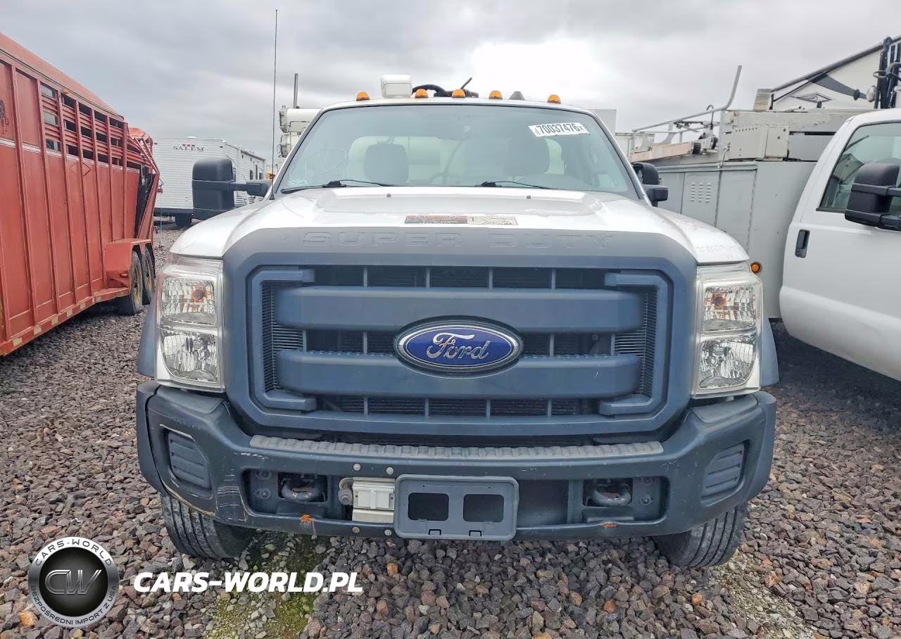 2013 Ford F450 Utility - Service Truck VIN:1FDUF4HY1DEB43089 - 5