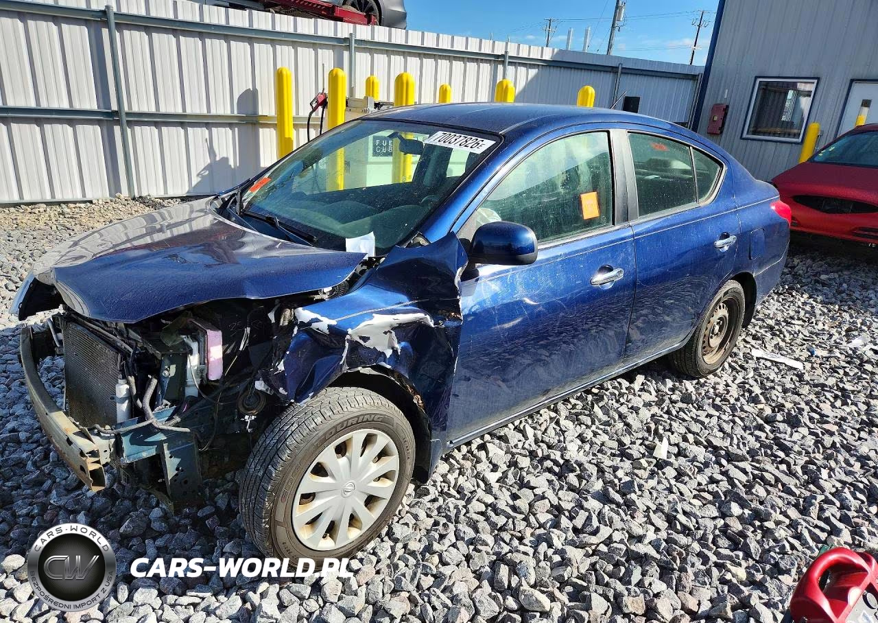 2012 Nissan Versa 1.6 S