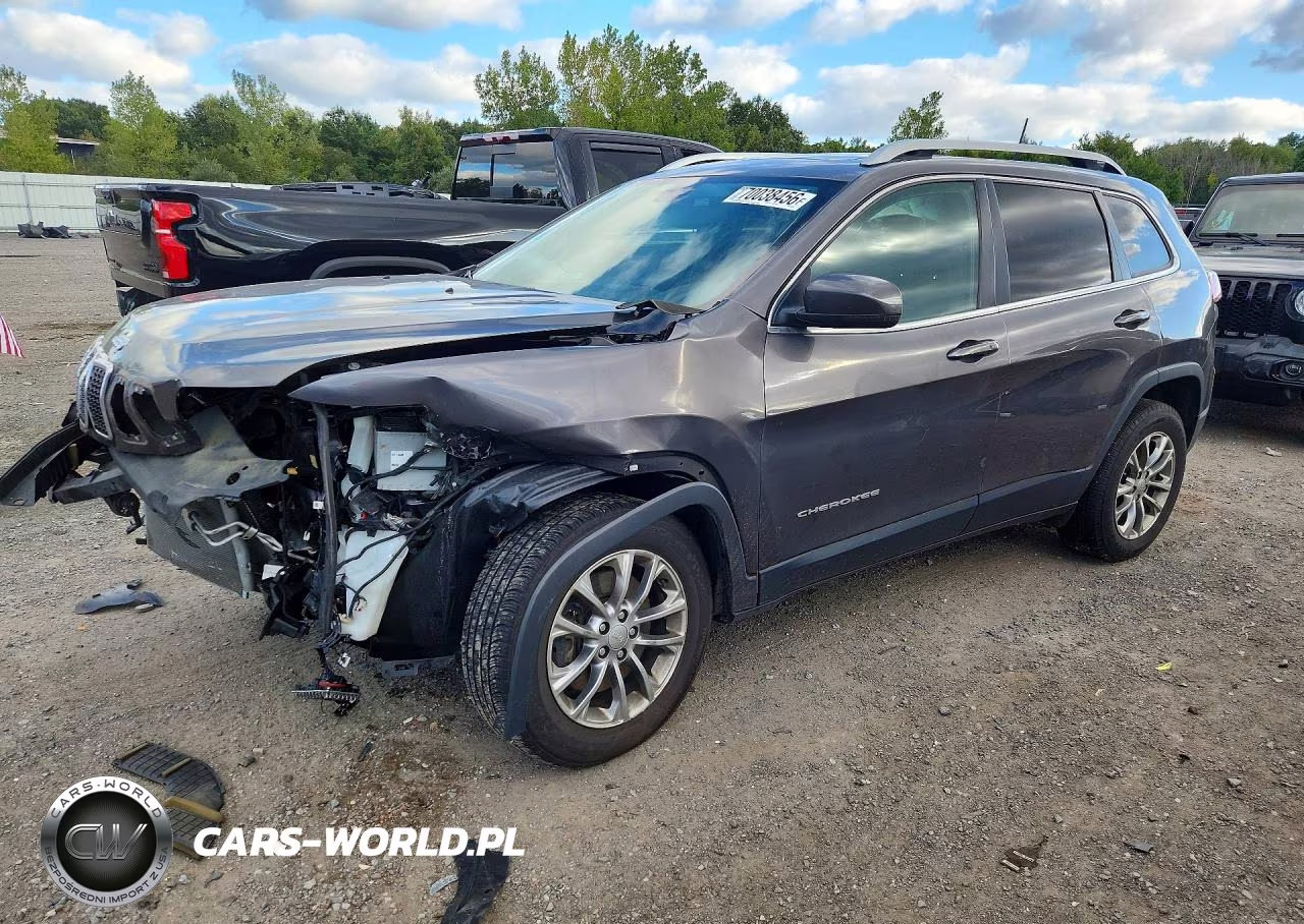 2019 Jeep Cherokee Latitude Plus VIN:1C4PJMLBXKD136888 - 1
