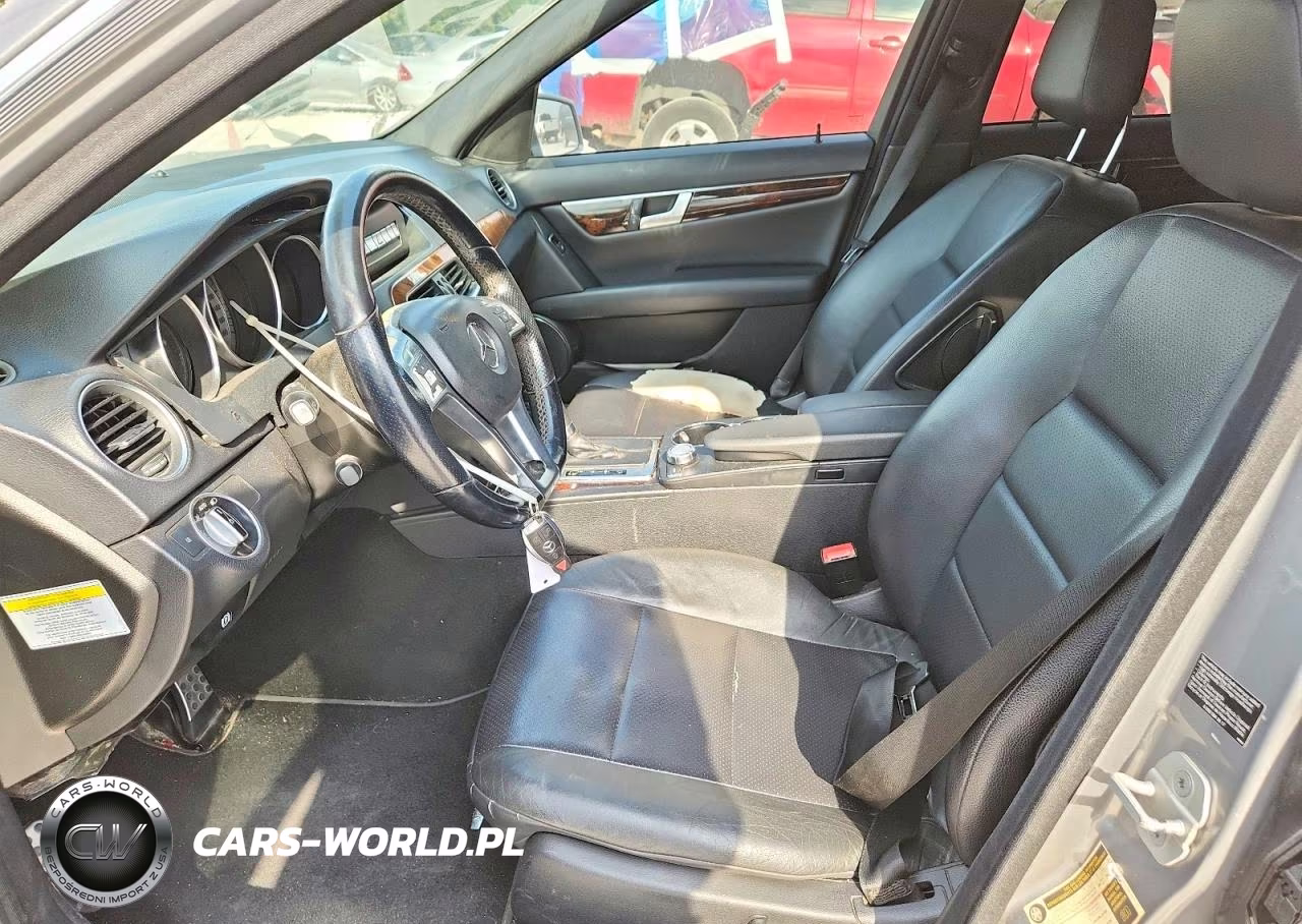 2013 Mercedes-Benz C 250 VIN:WDDGF4HB3DR299985 - 7
