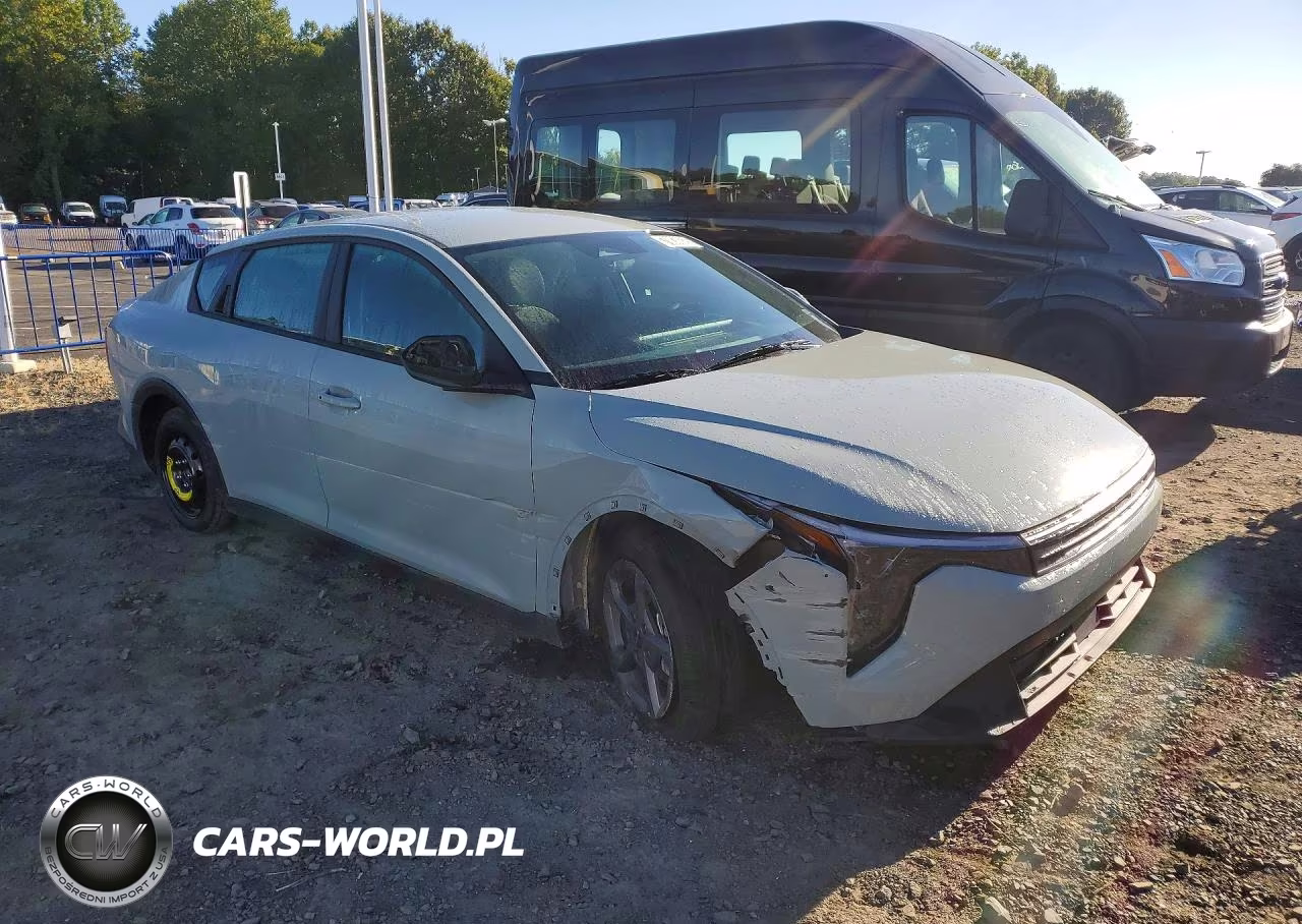 2026 Kia K4 Lxs VIN:3KPFT4DE4TE276305 - 4